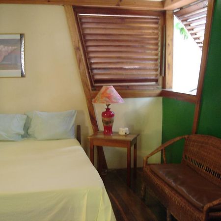 Whistling Bird Hotel Negril Kültér fotó